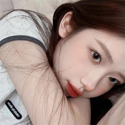 当红小花被曝深夜出入高档会所，整整一周高档私房菜馆画面流出